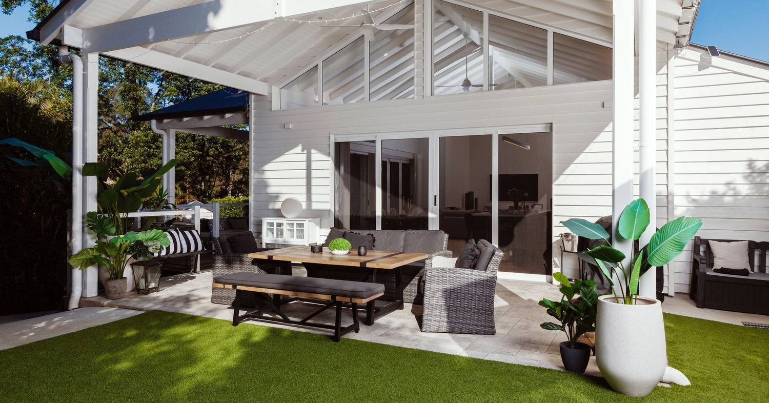 Screened patio enclosure